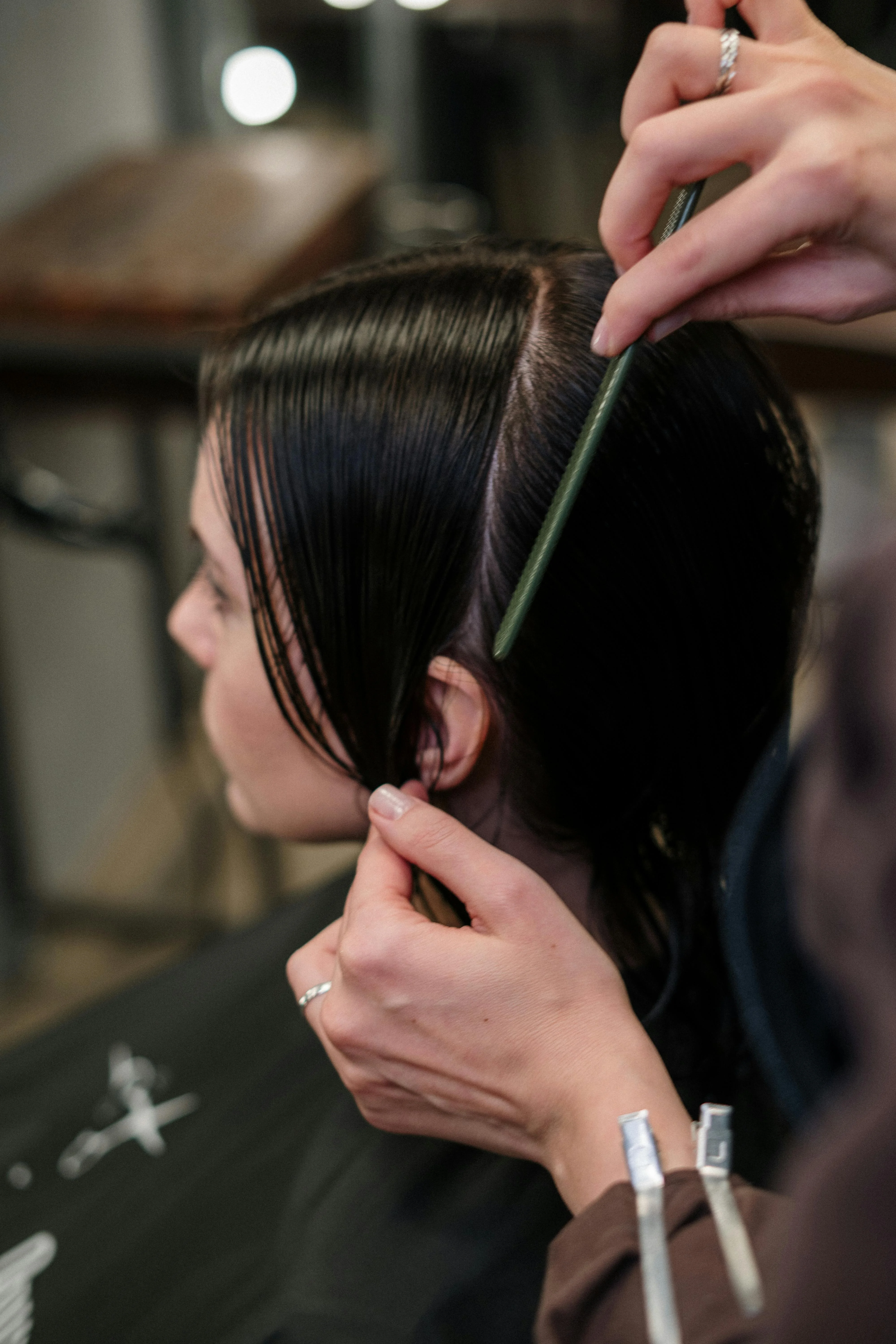 Women's haircut